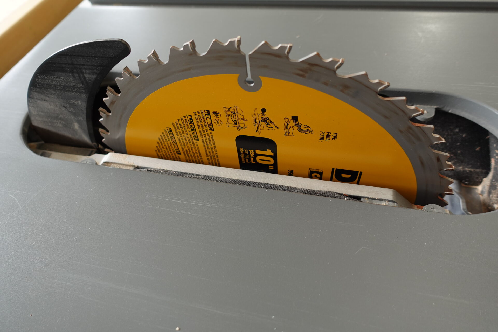 A Cut Above the Rest Dewalt 10 Inch Table Saw (DWE7491) Review