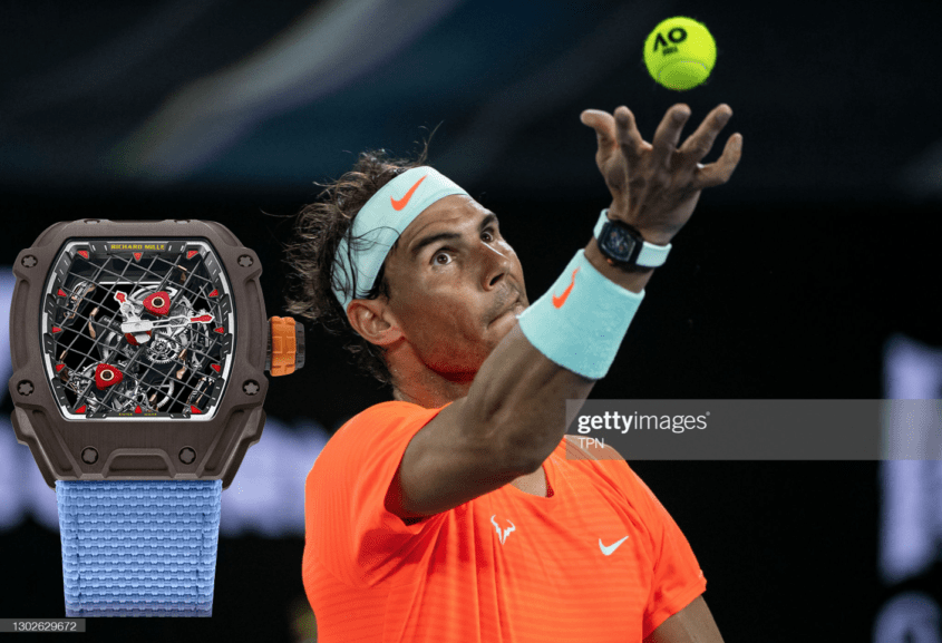 4 professional tennis players who wear their watches on court, and what
