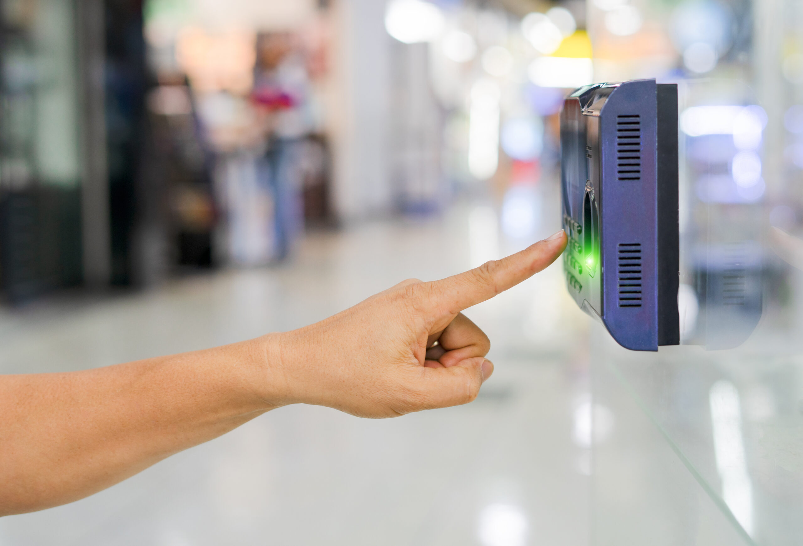 Track Employee Hours Using Biometric Fingerprint Scanner. TimeClock