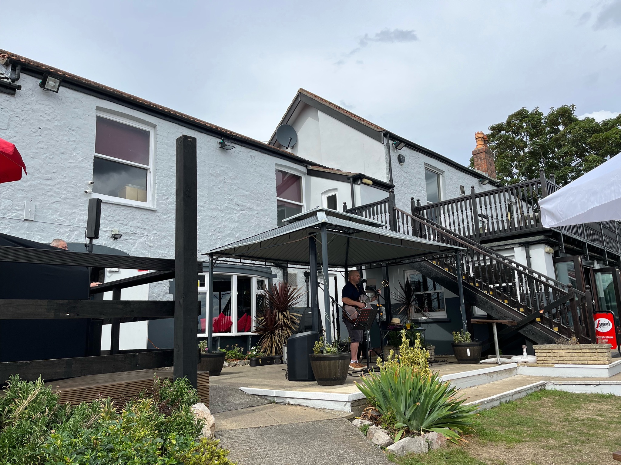 The Windsor Castle BBQ Time for a coffee