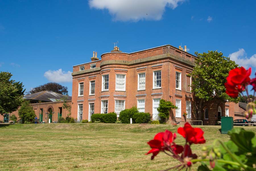 Goring Hall Hospital Time For Worthing