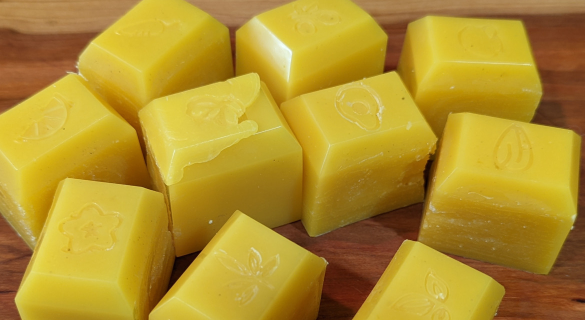 How to Clean Beeswax for Candles and Crafts Time on Our Hands