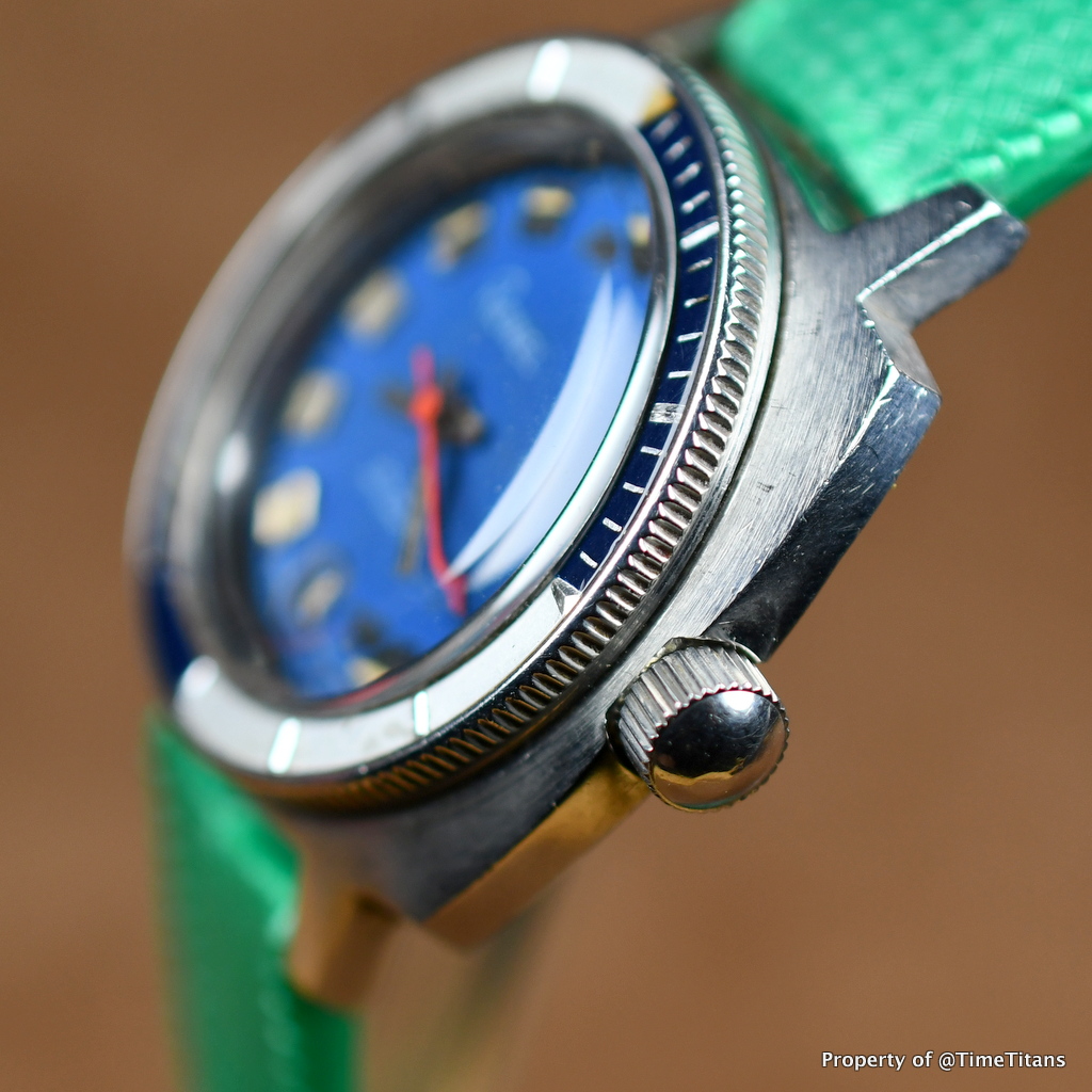 REWEL VINTAGE CUSHION DIVER AUTOMATIC ACRYLIC BEZEL AMAZING BLUE DIAL