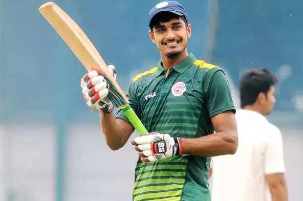 Deepak Hooda (Cricketer) Biography, IPL 2020, Career, Age, Height