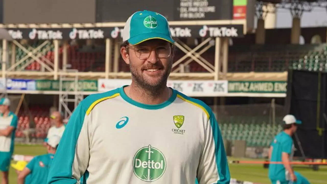 Cricket Australia names Daniel Vettori as assistant coach Sports 29
