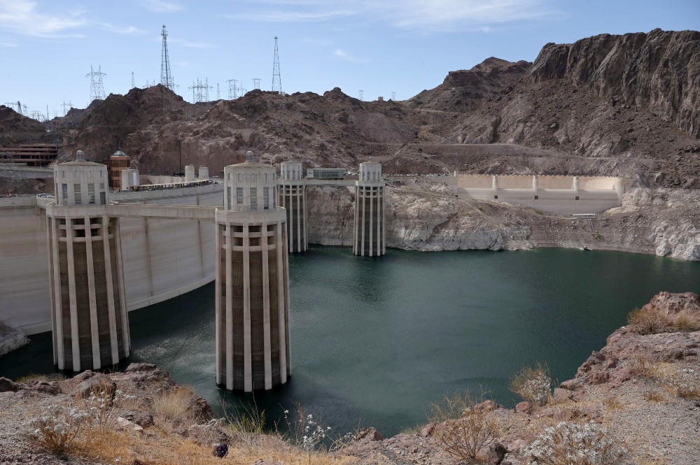 As Drought Worsens, Lake Mead Falls to Lowest Level Since Hoover Dam