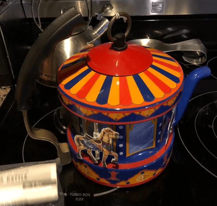 World of Motion Carousel Kettle Time's Tin Cup Vintage