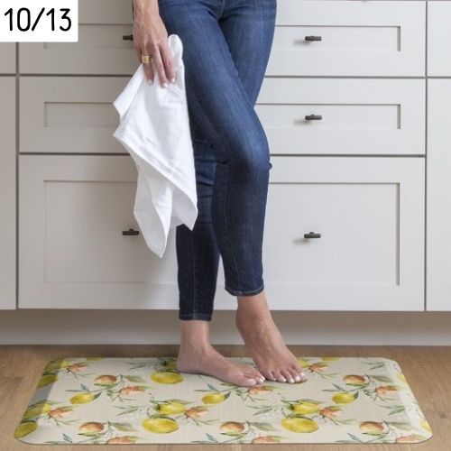 13 Best Kitchen Mats For EVERY Season (2022)