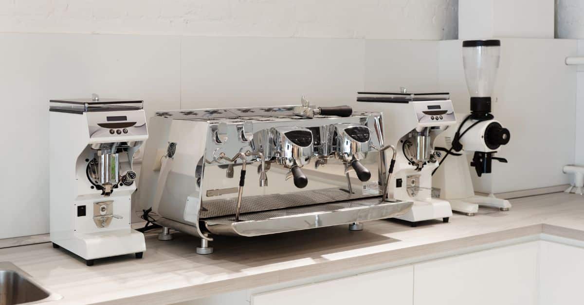 Espresso Machines SemiAutomatic Vs. SuperAutomatic Vs. More