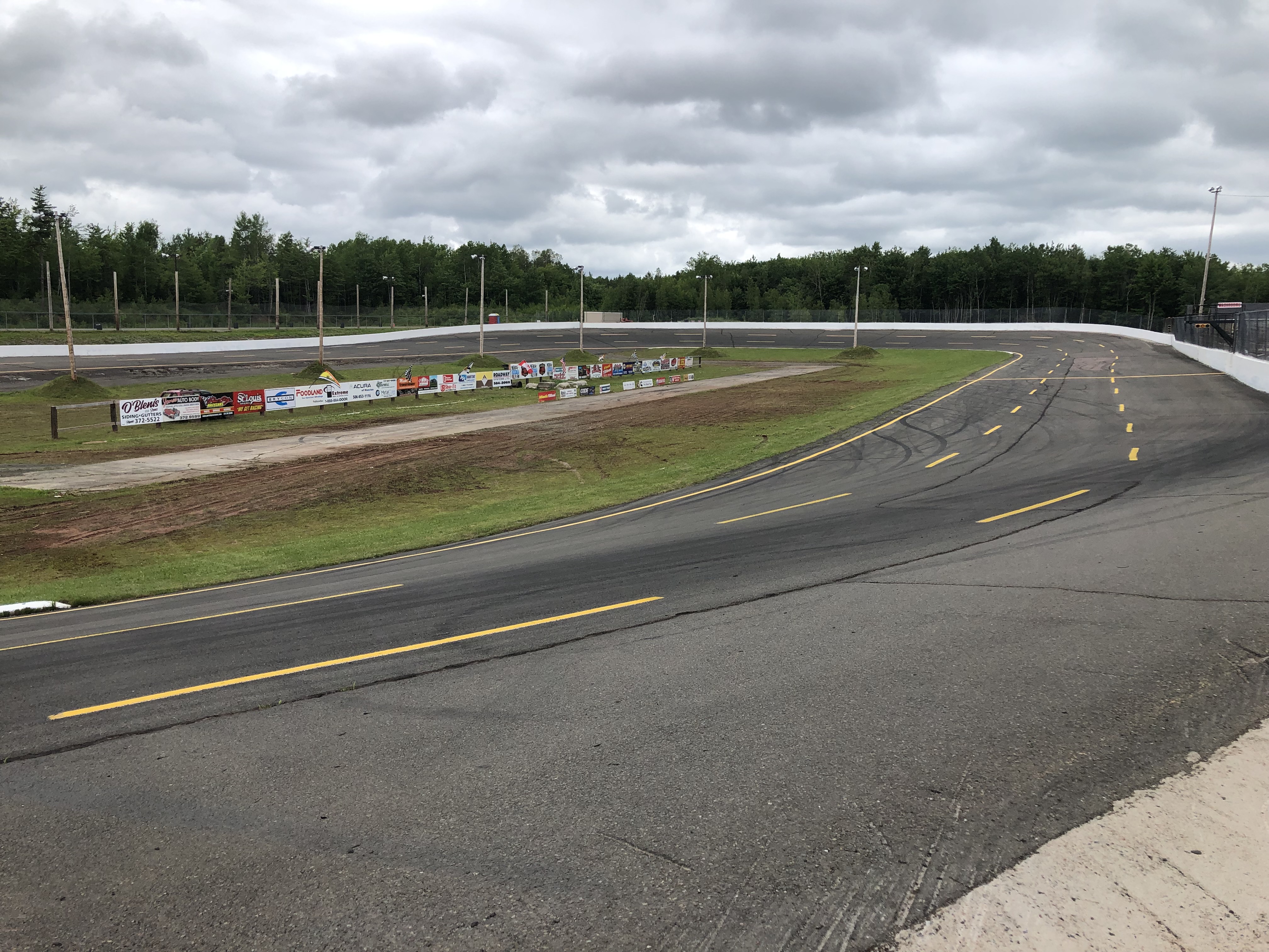 FRIDAY NIGHT RIVER GLADE INTERNATIONAL CARD POSTPONED, SATURDAY STILL A