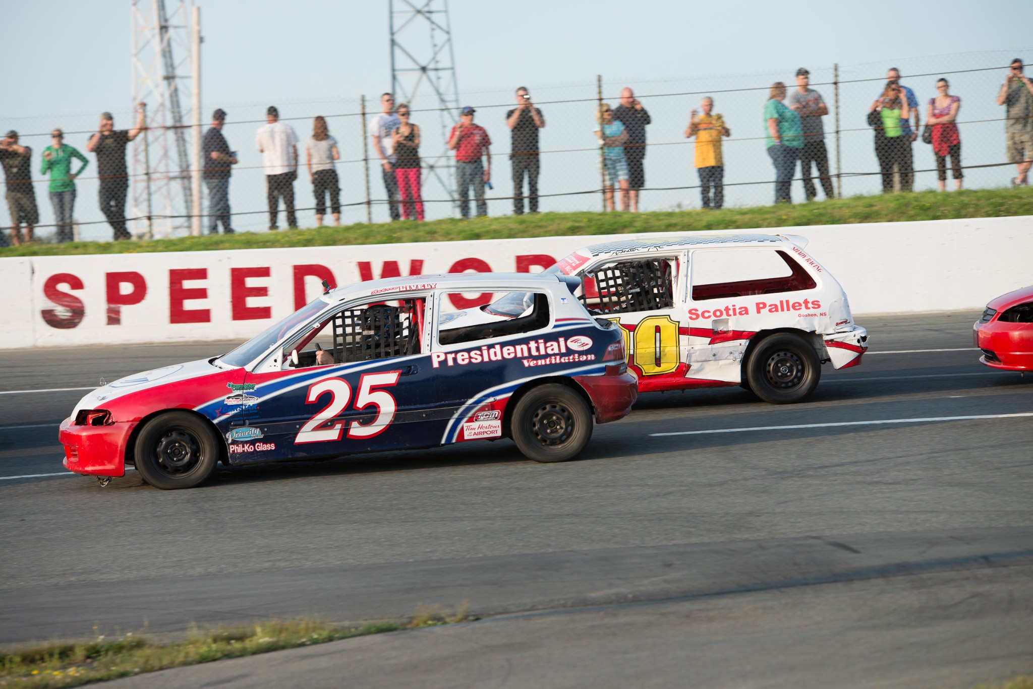 Tim Hortons at the Airport Picks Up Rookie of the Year for Speedworld