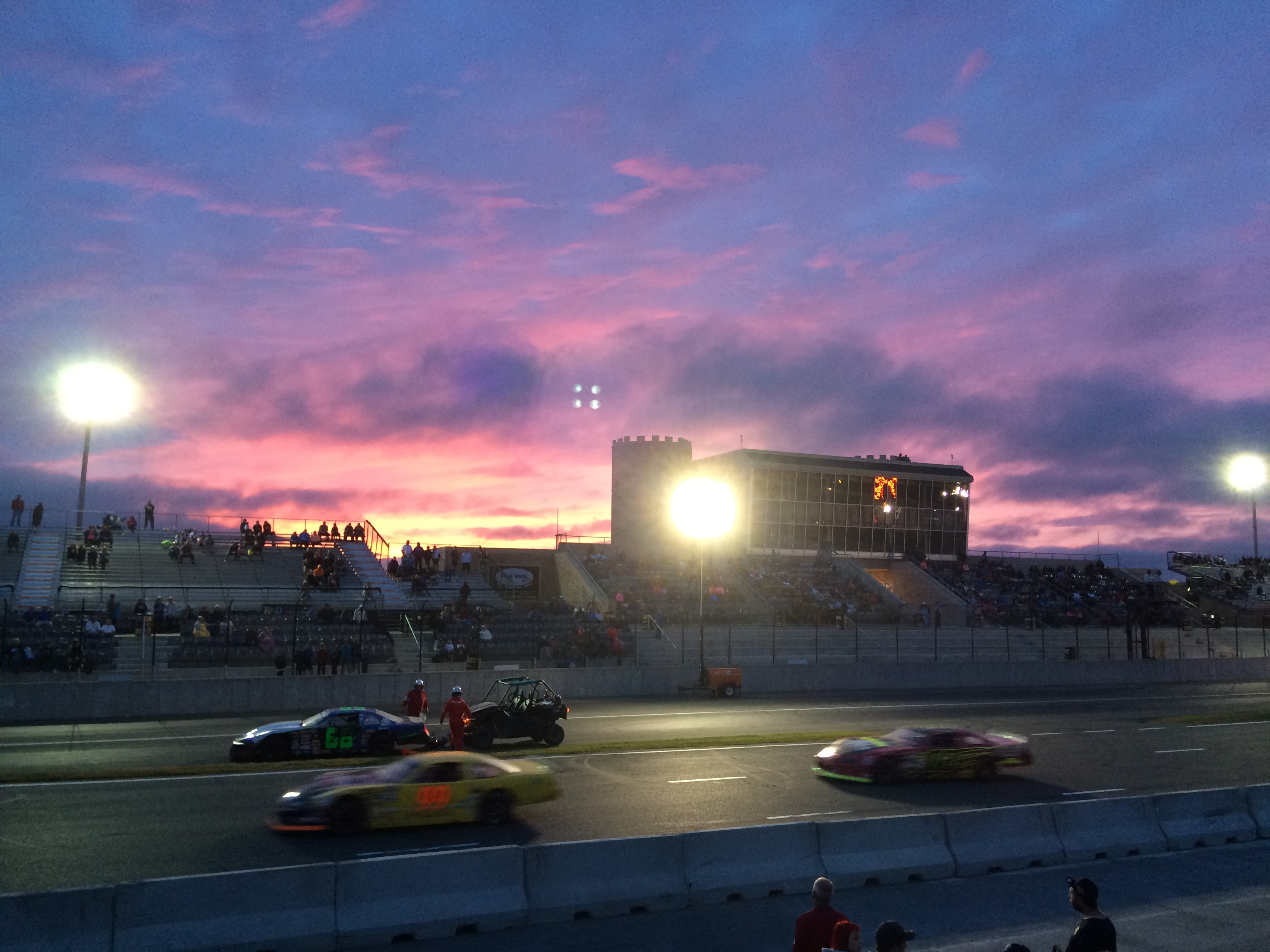 Results and Points After Whelen/Hickman Automotive Group Night at