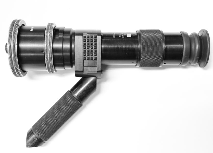 How to Make Your Own Director's Viewfinder on the Cheap