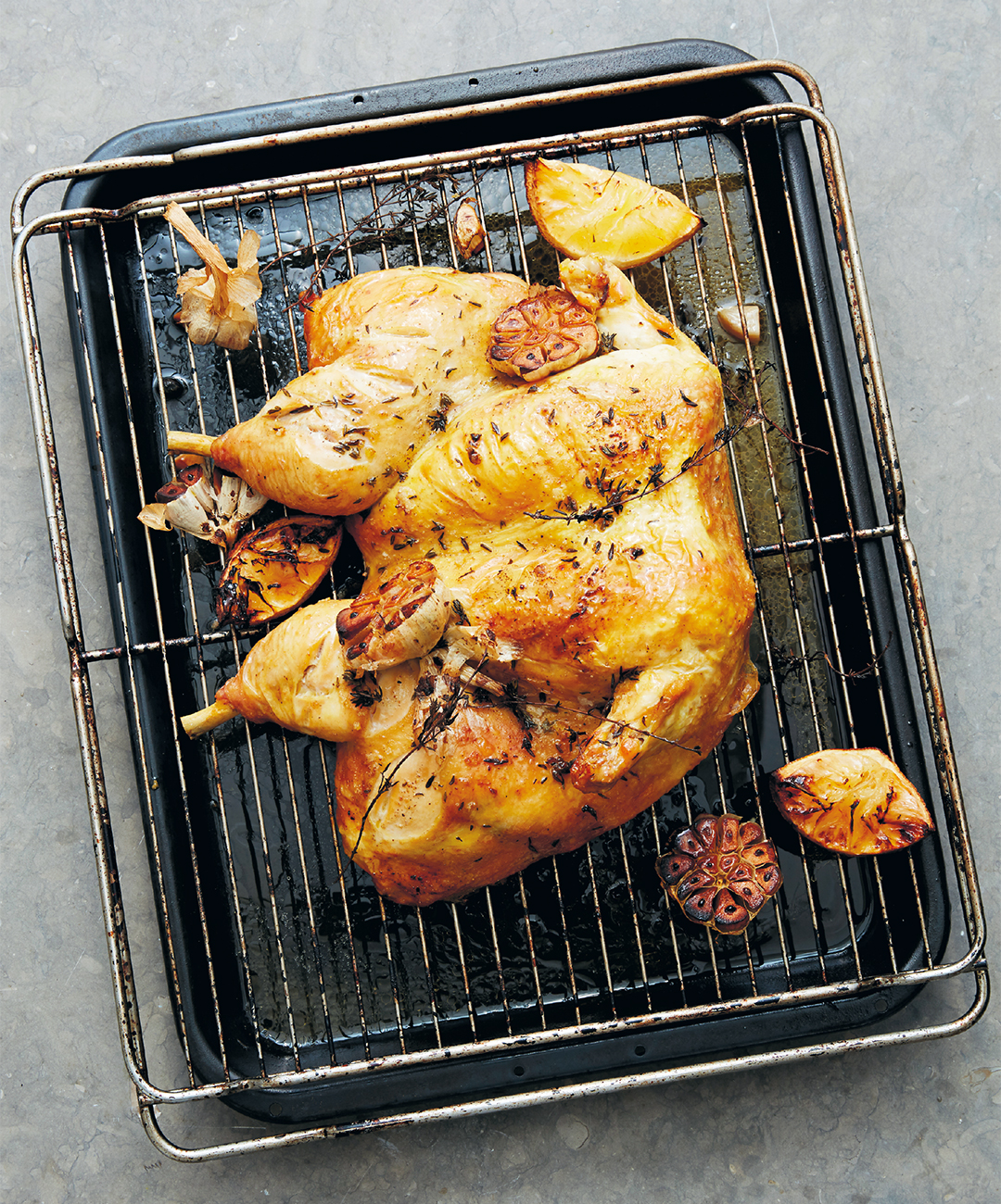 Helgrillad Kyckling Med Citron, Vitlök Och Timjan | Tina Nordström | Recept