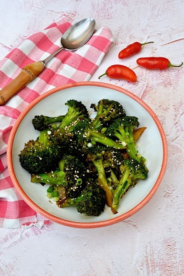 Sticky Chilli Broccoli Quick and Easy Tin and Thyme