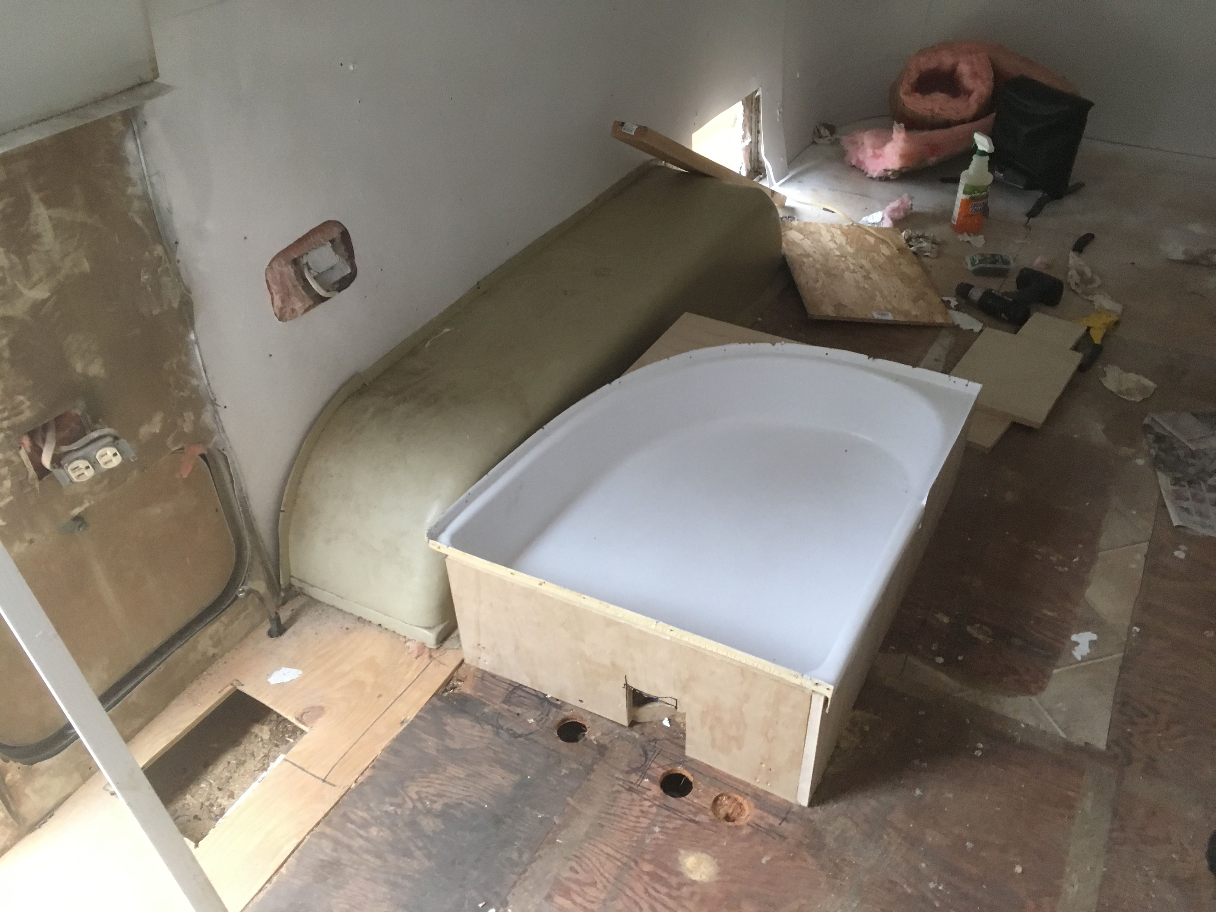 Airstream Mid Bath Shower Part 2 Airstream Full Time Travel