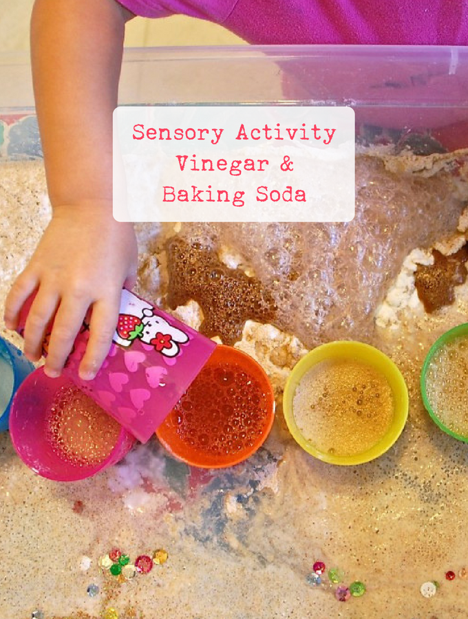 Vinegar and Baking Soda TinkerLab