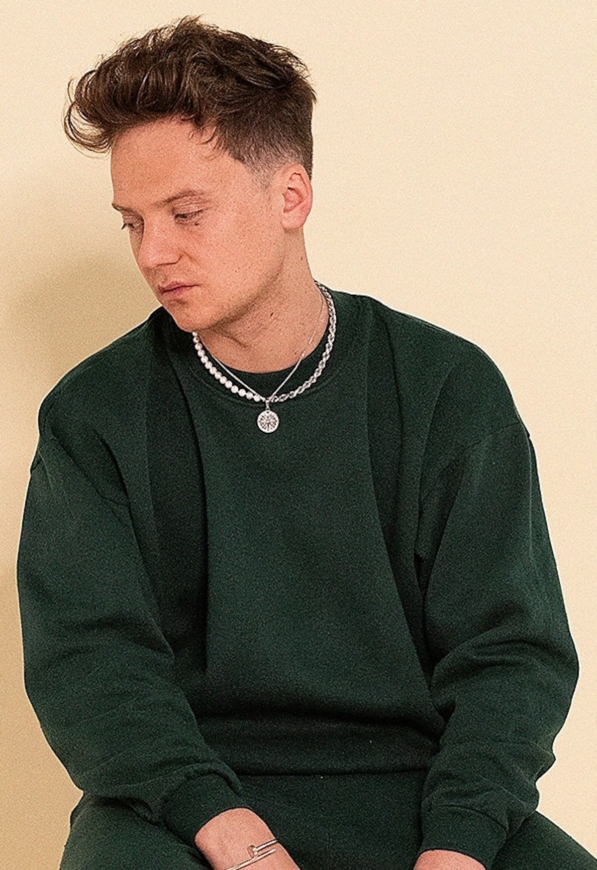 Conor Maynard Wants To Get Together For +11 Hours Tinnitist