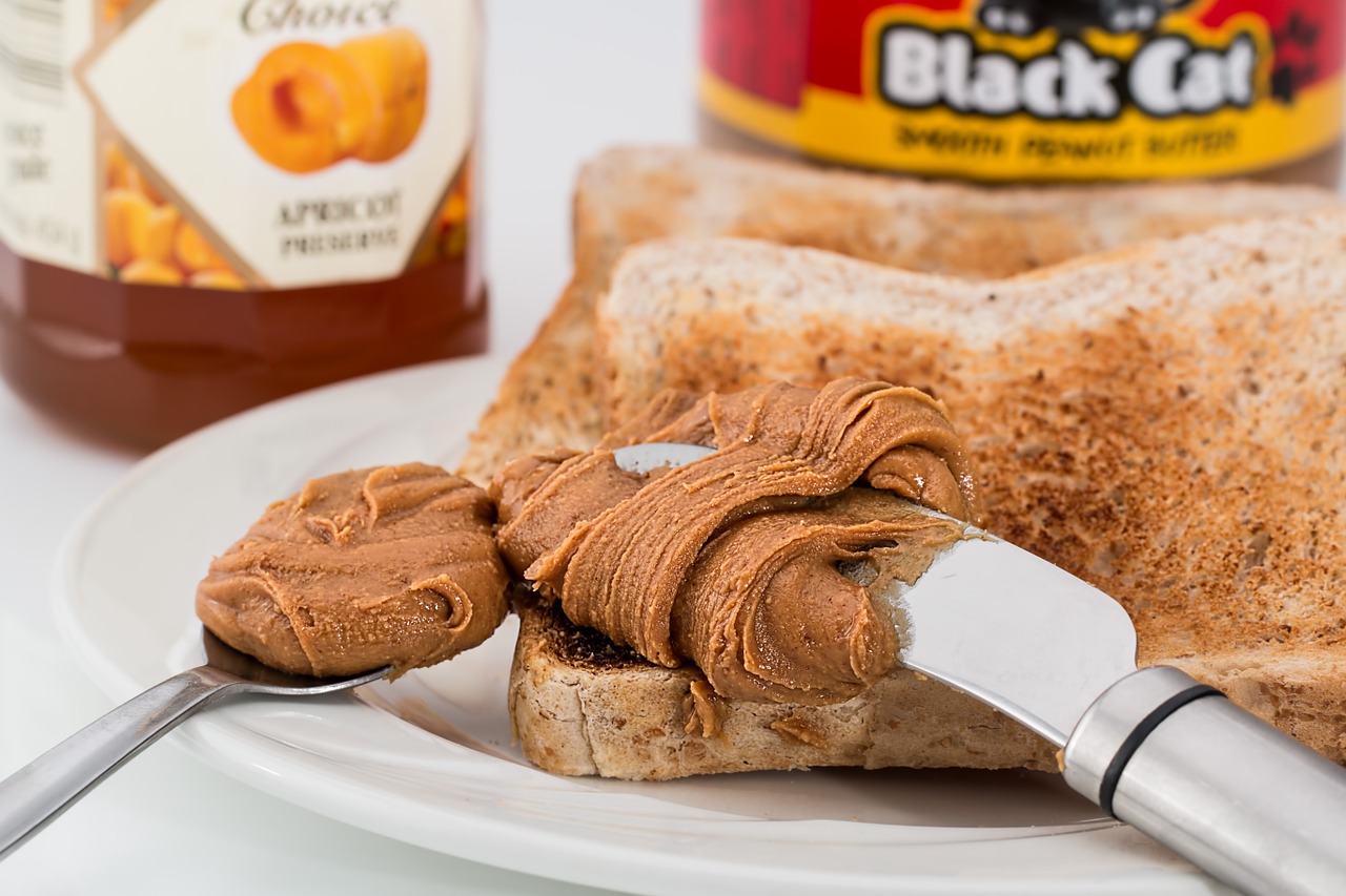 Hilarious Peanut Butter Food Hack