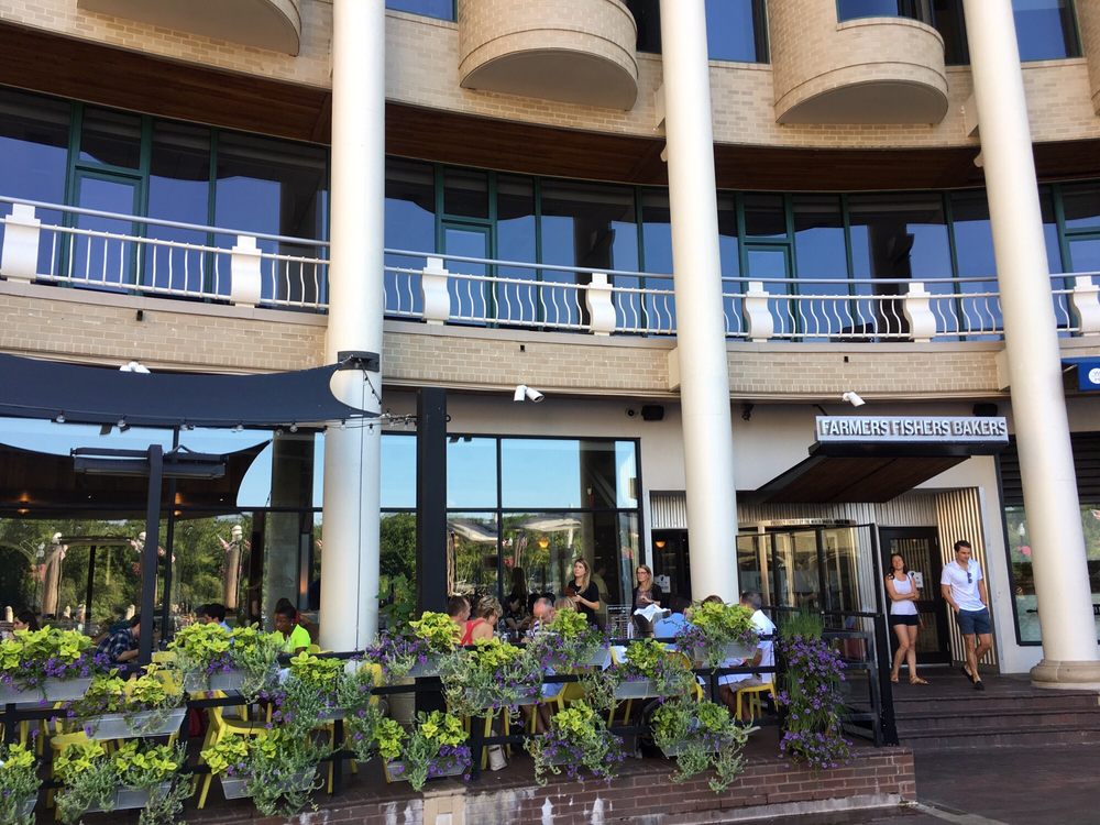 7 Family Restaurants Near Washington, DC with a View