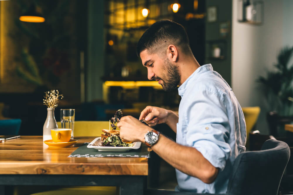Is it Weird to Go to a Restaurant Alone? 6 Tips For Eating Out Alone