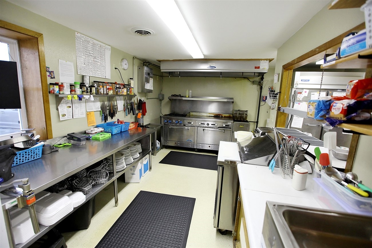 Restaurant Glenburn, North Dakota Tiny Commercial Spots