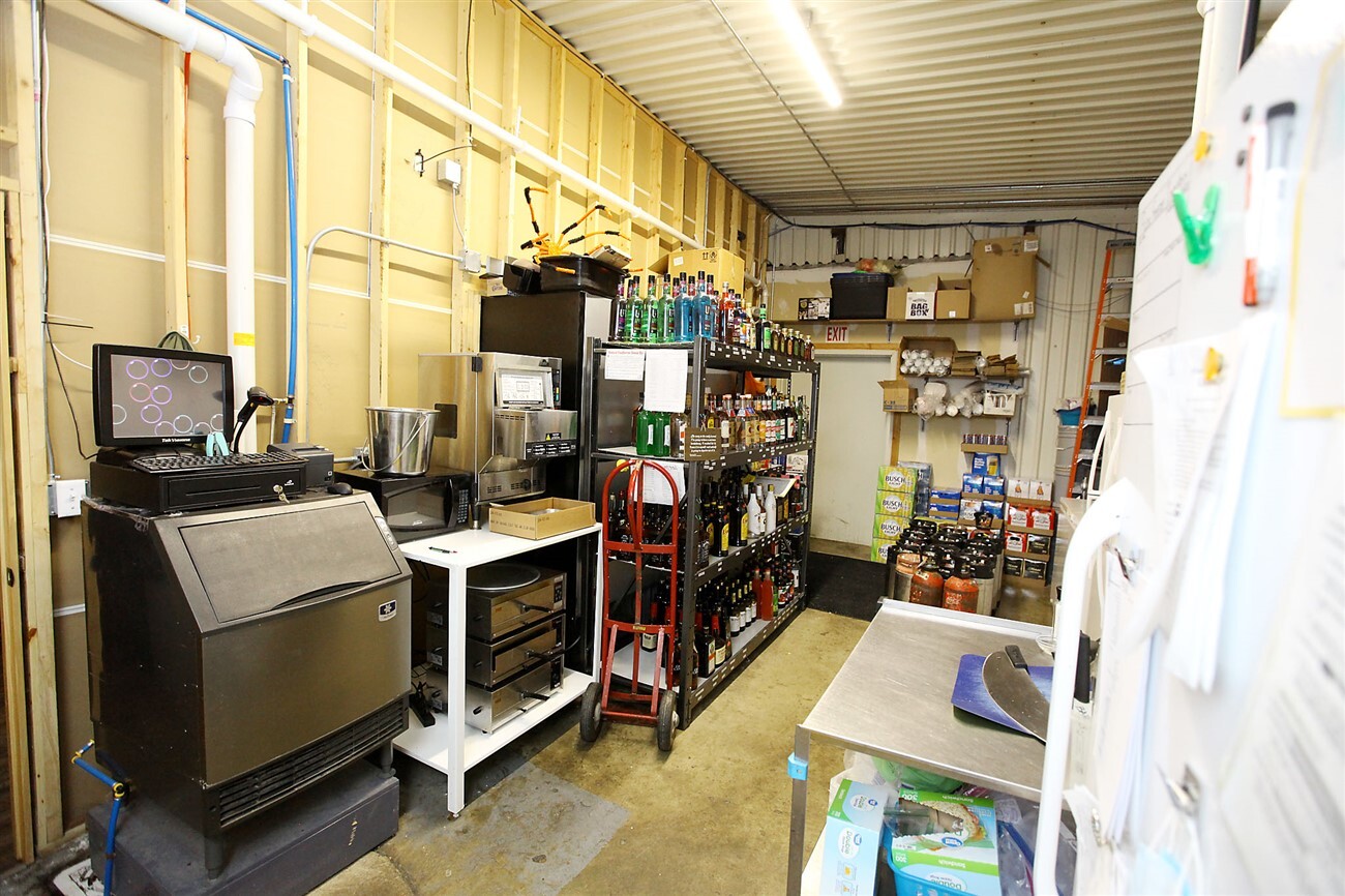 Restaurant Glenburn, North Dakota Tiny Commercial Spots