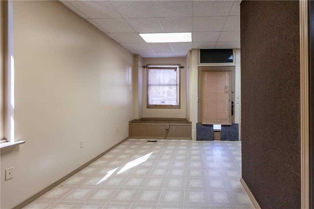 Office St Joseph, Missouri Tiny Commercial Spots