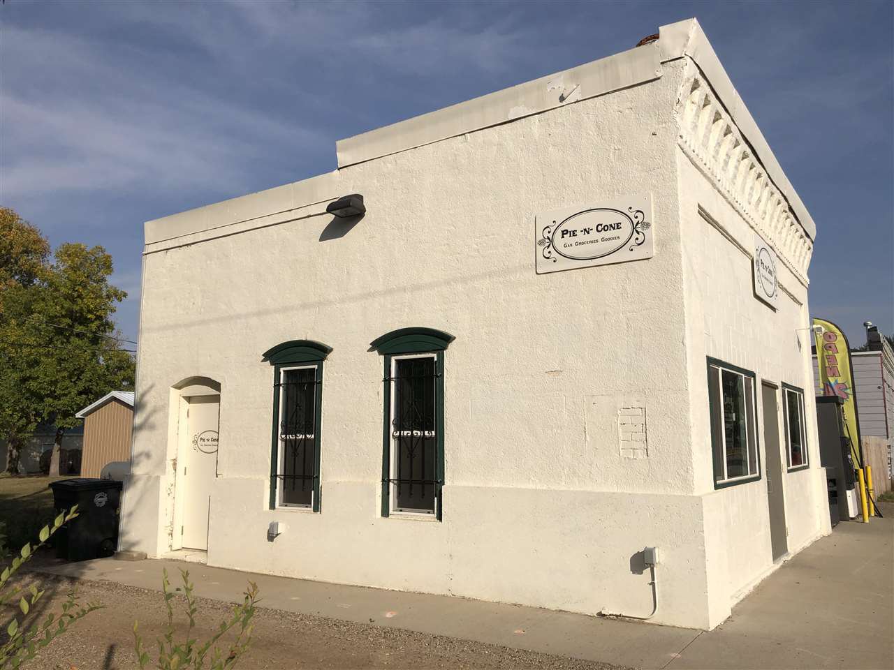 Retail Sawyer, North Dakota Tiny Commercial Spots