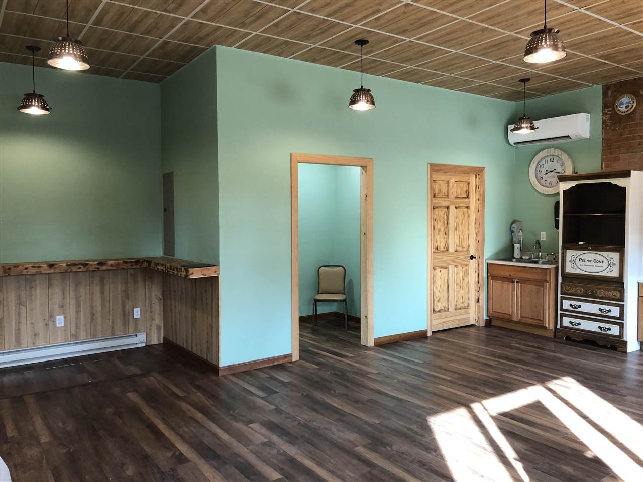 Retail Sawyer, North Dakota Tiny Commercial Spots