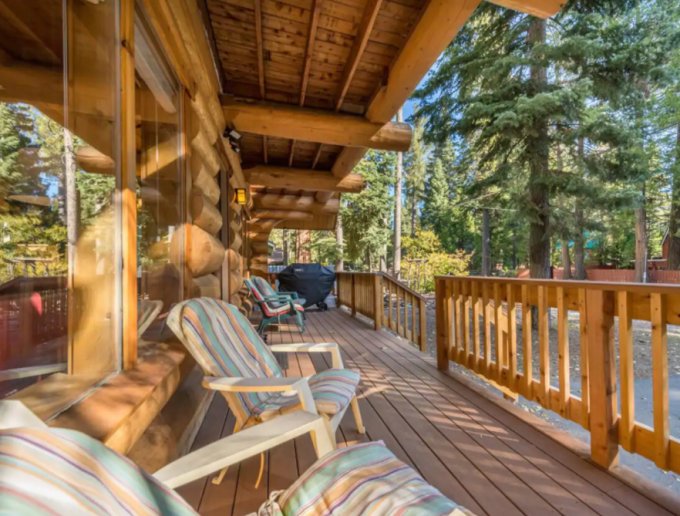 Cozy Log Cabin At Lake Tahoe