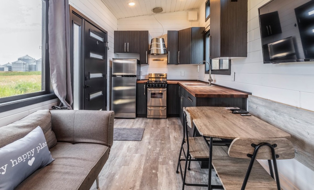 Black Bear Tiny house Rustic Meets Modern