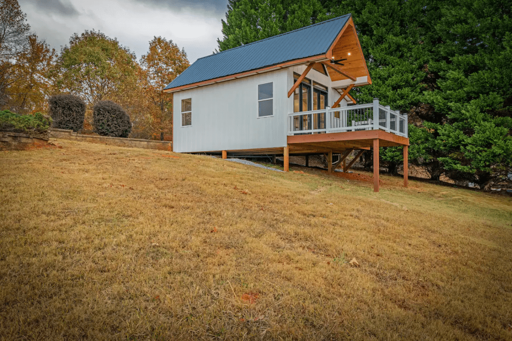 Peaceful Tiny Home Views near Lake Lanier