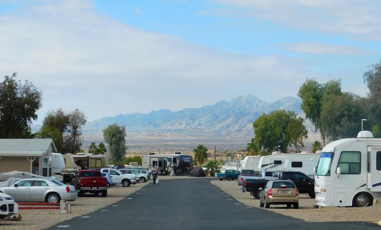 Top 12 RV Parks When Visiting Lake Havasu, AZ TinyHouseDesign
