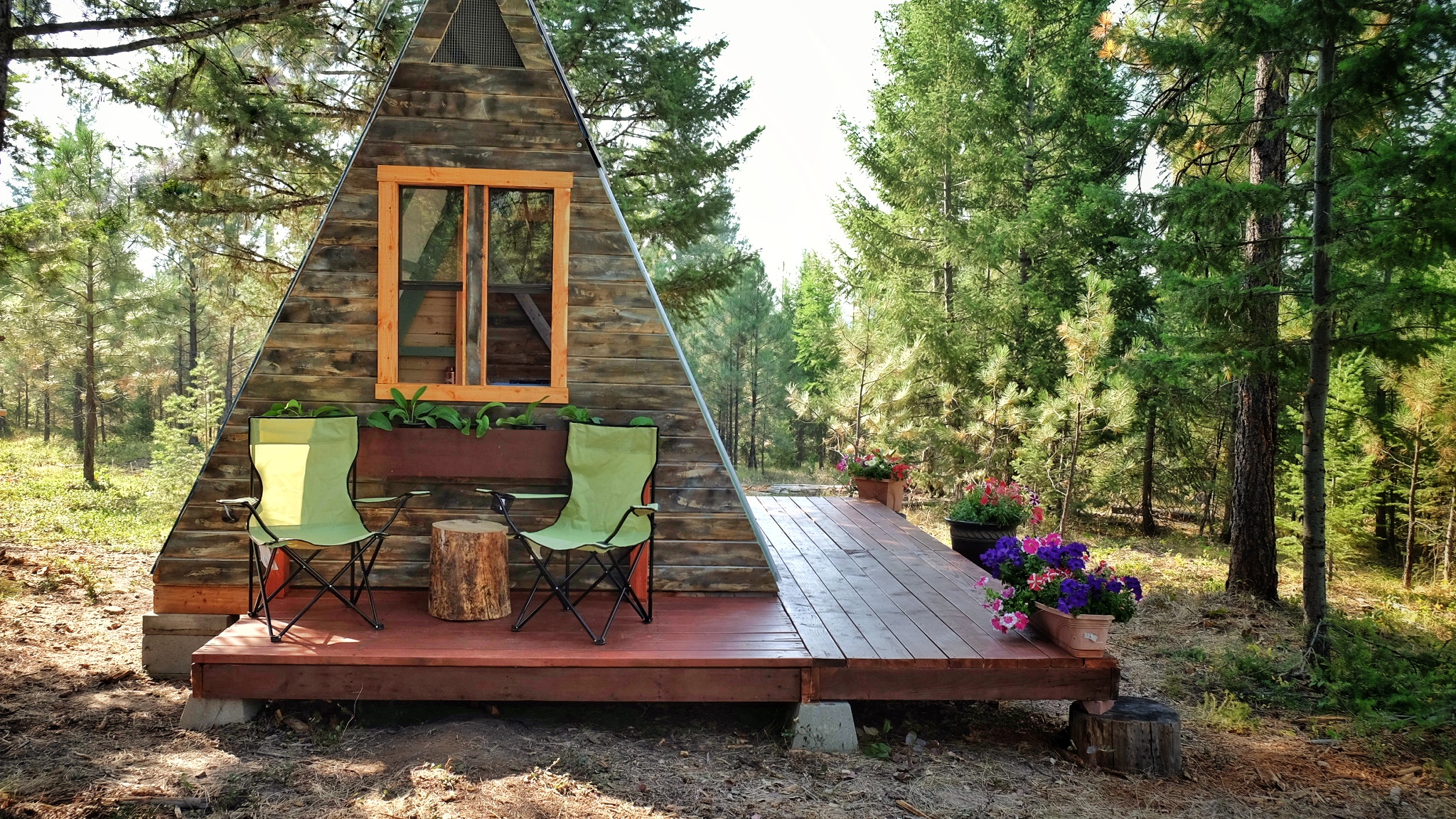 700 microcabin built in just three weeks Tiny House HQ