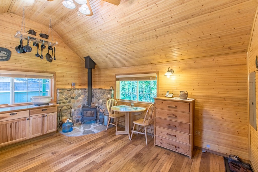 Ashland Cabin Tiny House Swoon