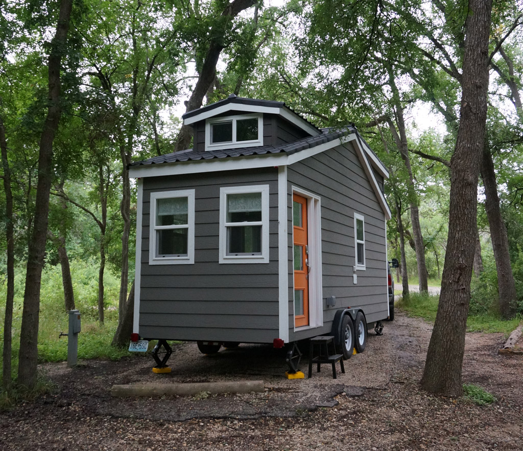 Wanderlust Tiny House Swoon