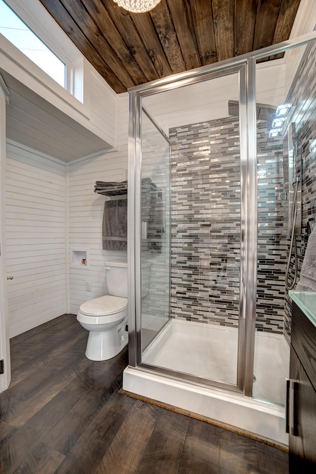 Freedom Tiny House Swoon