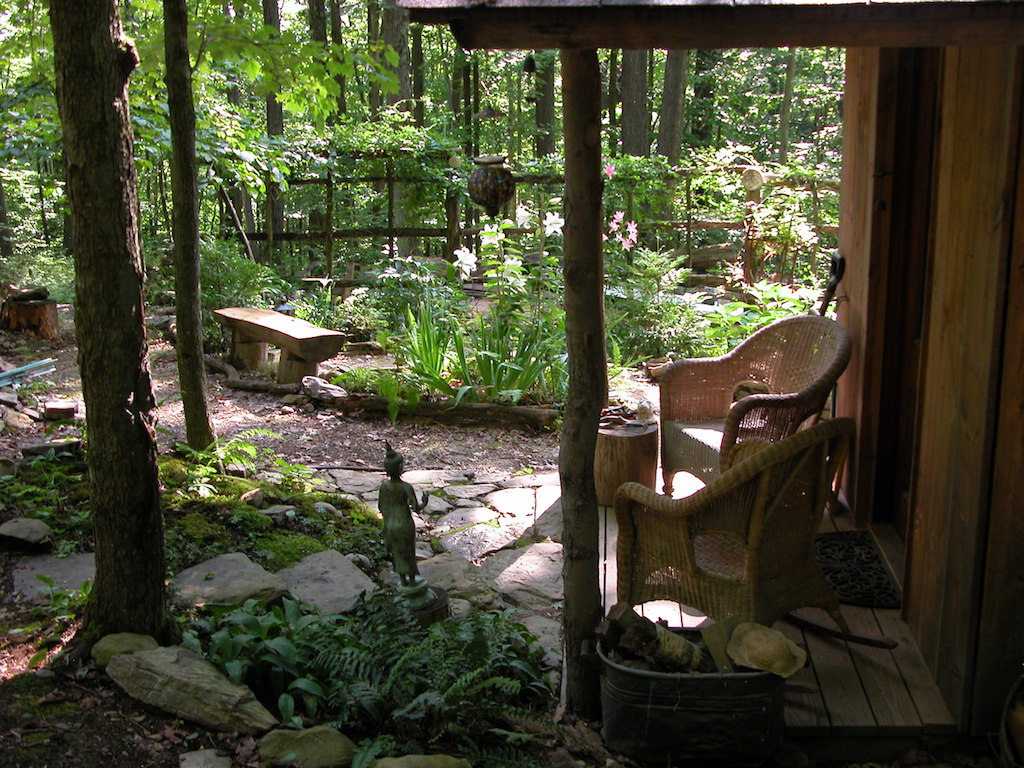 Upper Tupper Tiny House Swoon