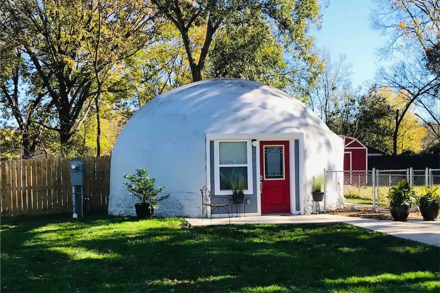Domeanooga A Monolithic Dome Home w/ Murphy Bed in Chattanooga
