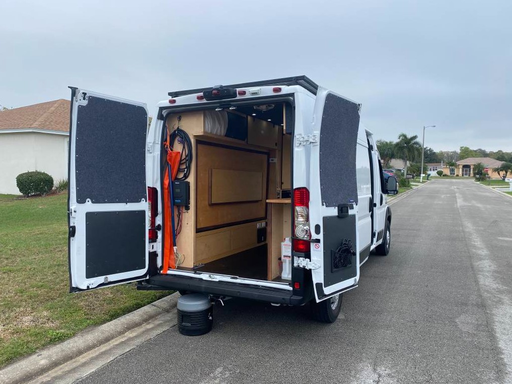 Custom Van Conversion in Florida by van.bots
