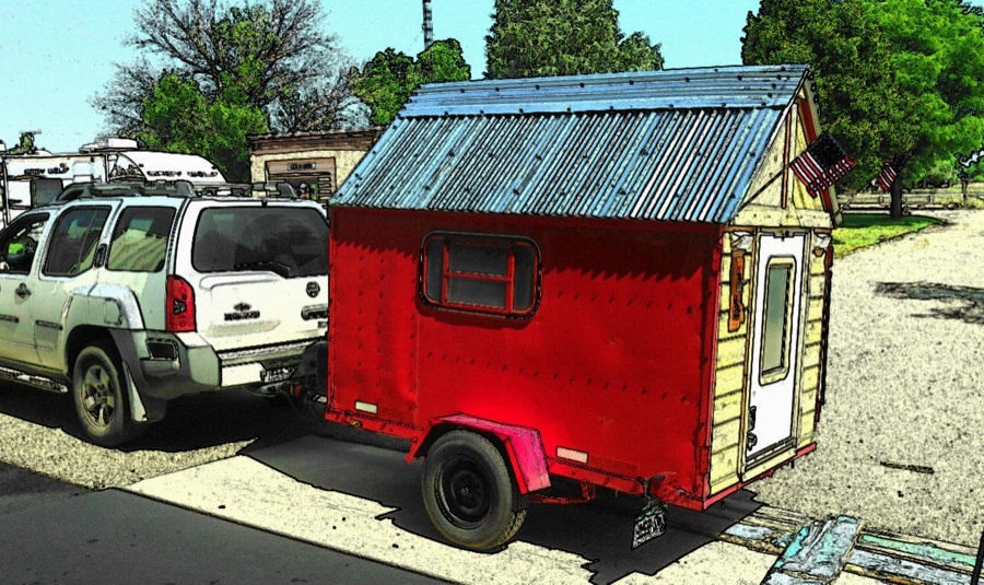 Dustin & Kim's 800 DIY Micro Camper Built in 3 Weeks