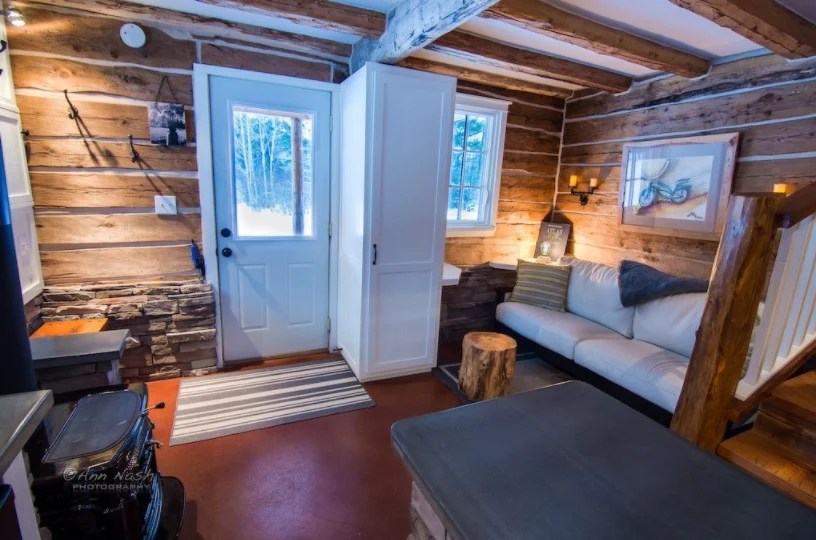 Green Gate Log Cabin A Modernized 120+ Year Old Pioneer Cabin You Can Rent!