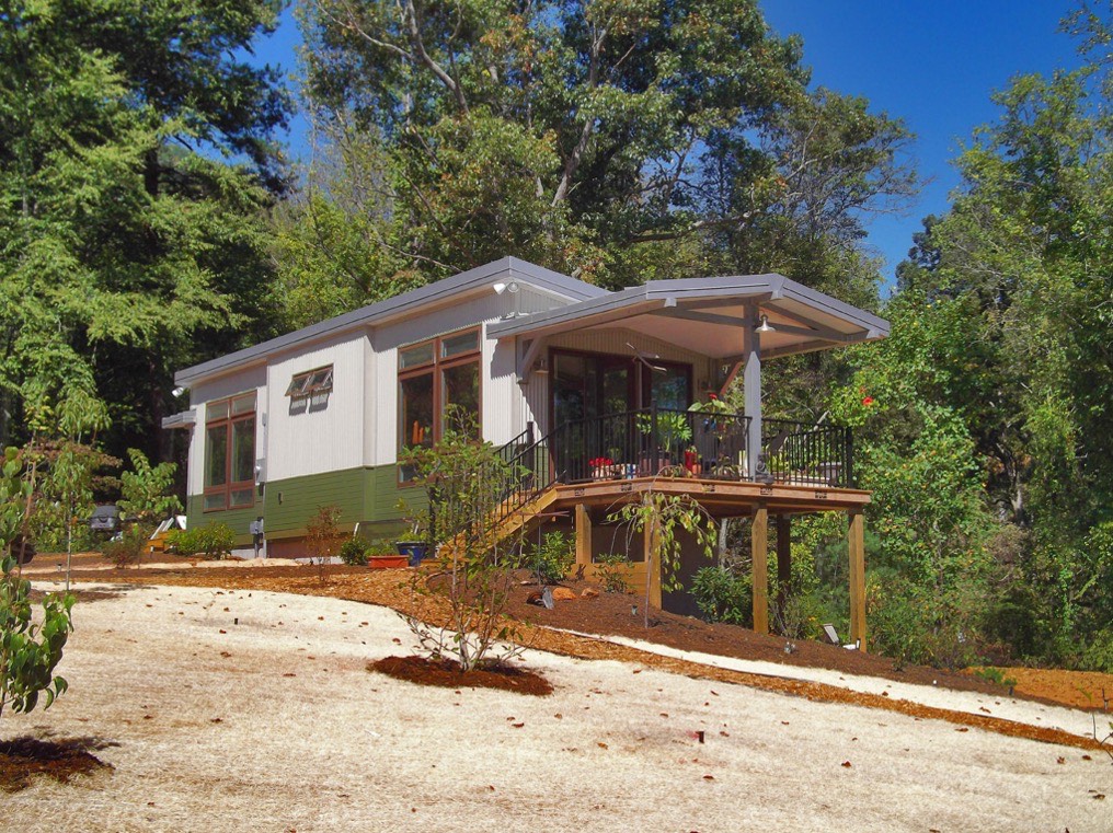 513 Sq. Ft. Osprey by EcoCottages