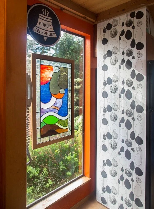 Sea Ranch Escape Hillside Pole House