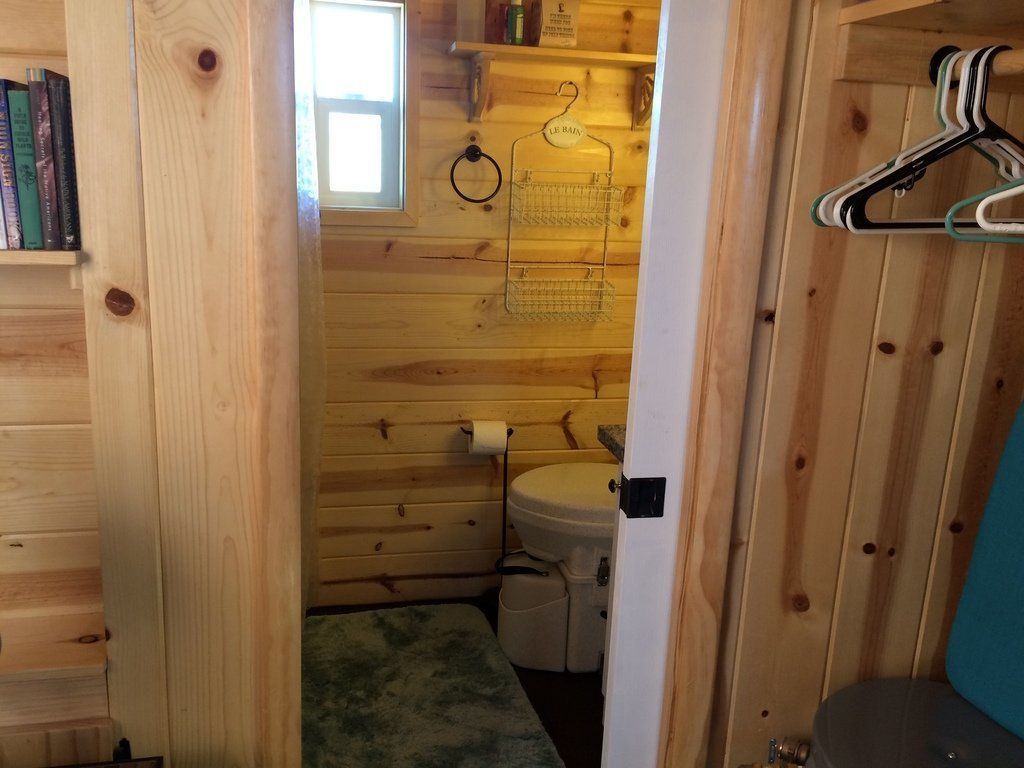 Sharon's Arizona HEARTsite Tiny House for Rent