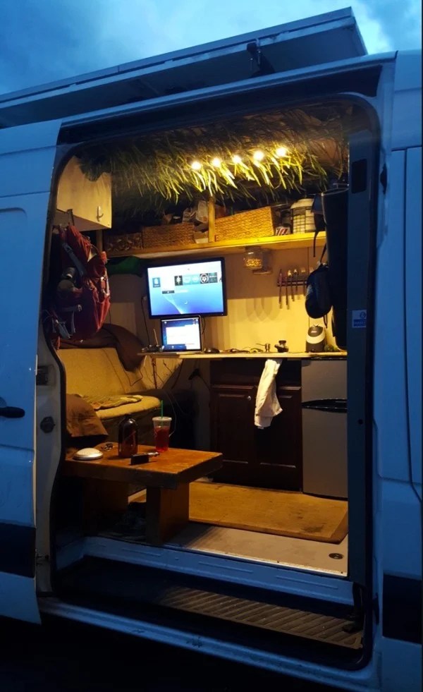 Man Converts Sprinter Van into a Stealthy MiniMotorhome