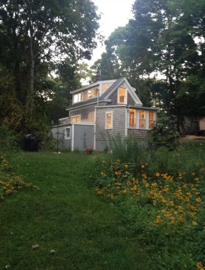 Tiny Cottage in Cape Cod