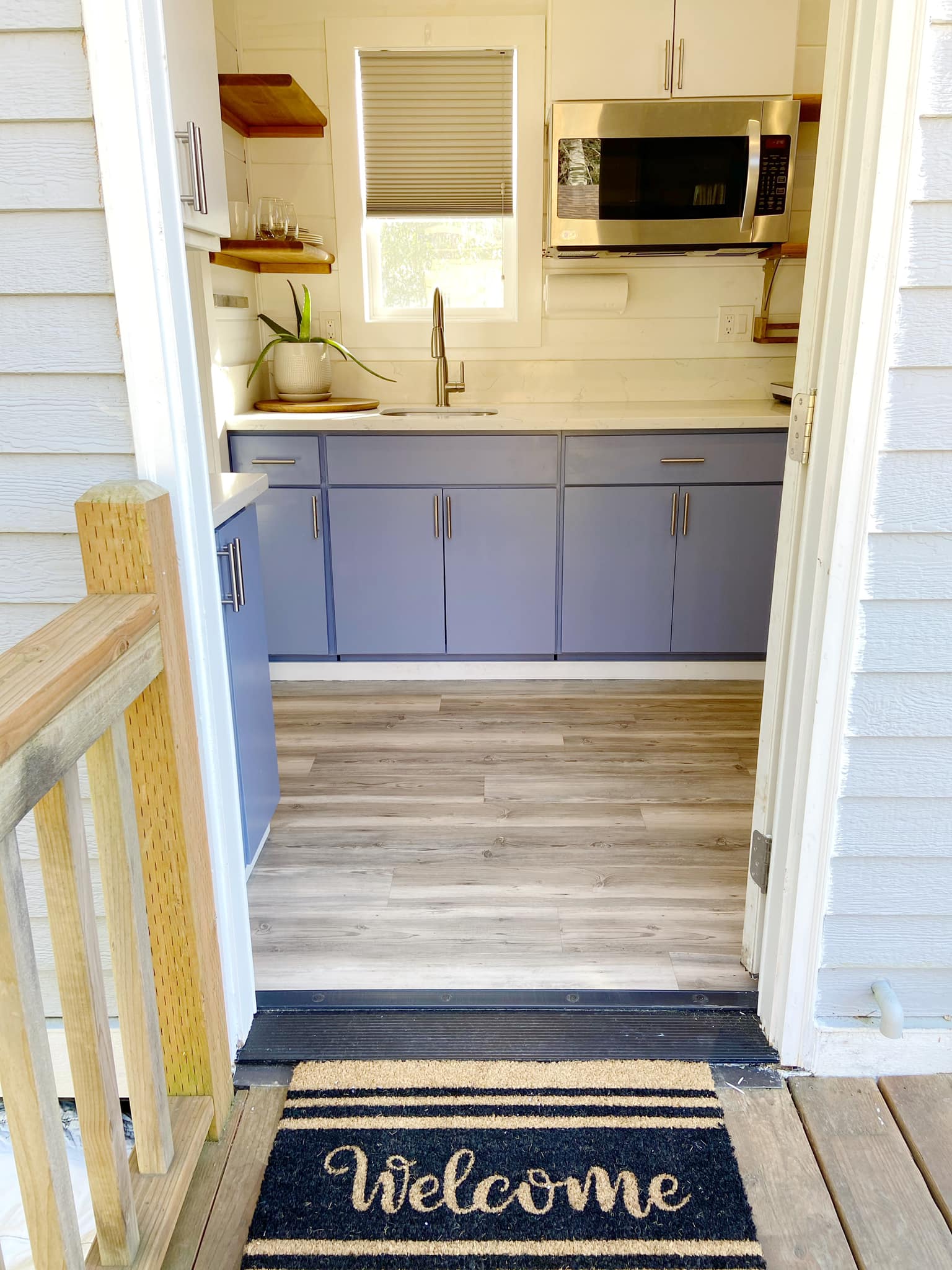 Tiny House For Sale at Tranquility Park in Waldport, Oregon (Sold)