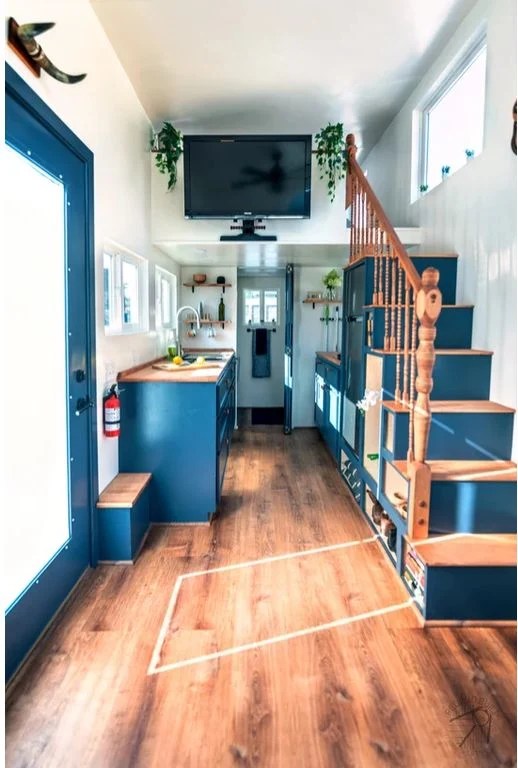 PRICE REDUCED Stunning 20 ft. Vesper Model